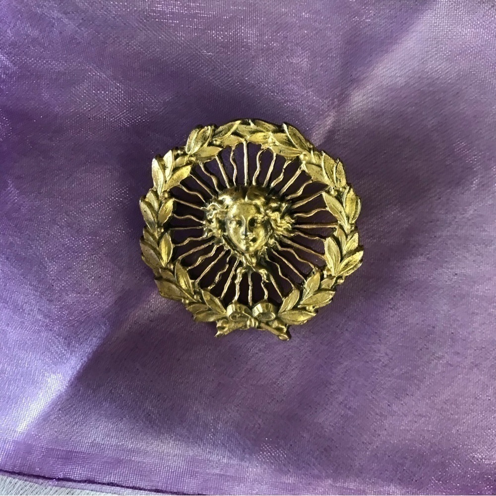 Alva Vintage Museum Replica Sun Goddess Brooch